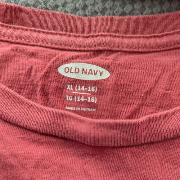 Boys size 14-16 T-shirts (5) - Picture 2 of 15